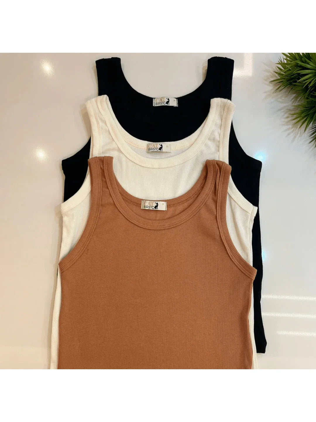 Kit 3 Regatas Femininas Malha Canelada Ribana Verão CORES ALEATÓRIAS