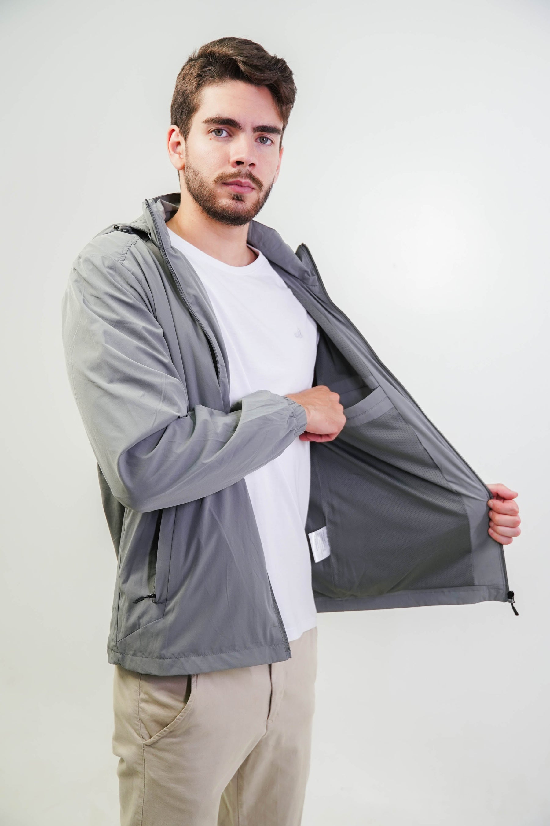 JAQUETA ESSENTIAL CASACO CORTA VENTO