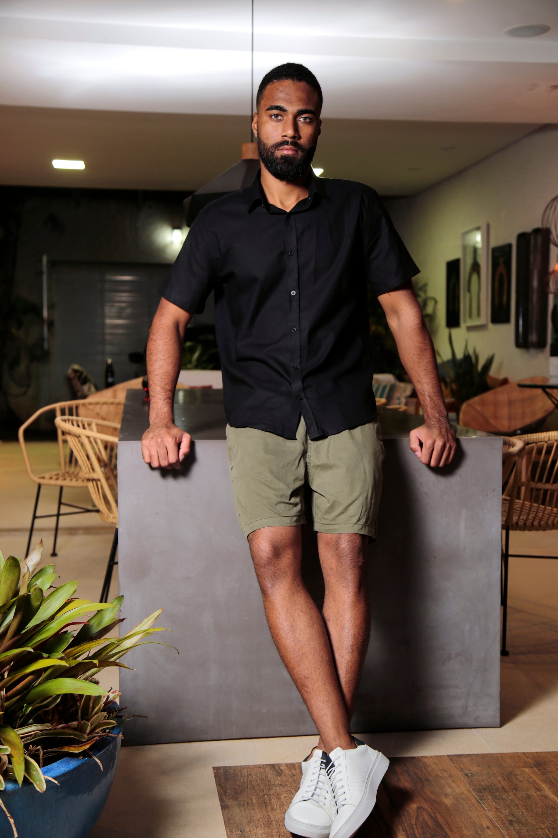 CAMISA MANGA CURTA  SLIM FIT BÁSICA