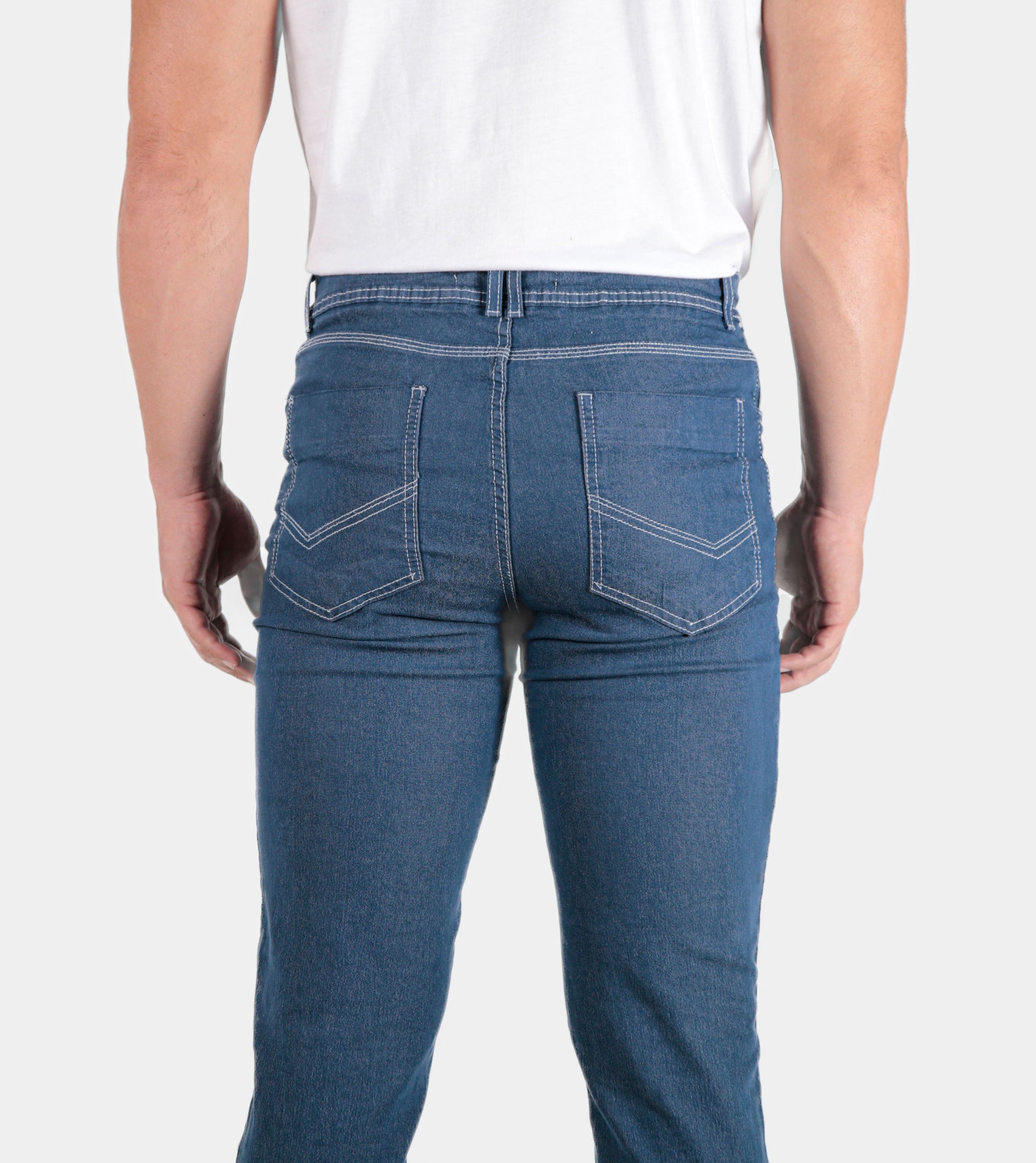 CALÇA JEANS SLIM BÁSICA