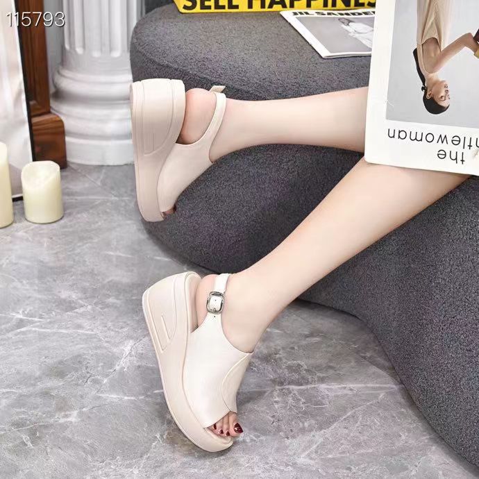 Sandália Anatômica de Plataforma UltraComfort