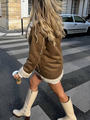 Casaco Feminino de Camurça Forrado em Lã Anouk