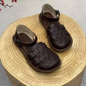 Sandália Rasteira Confortável com Traseira