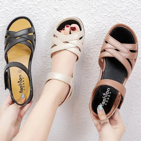 Sandália Confortável | Plus