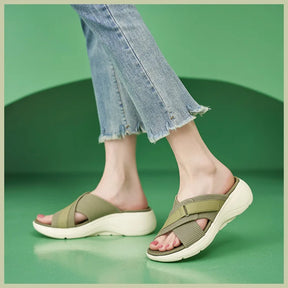 Sandália Anatômica Cross com Regulagem Superior