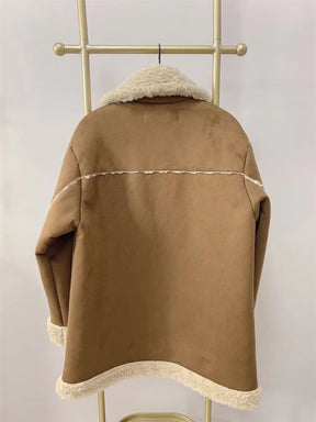 Casaco Feminino de Camurça Forrado em Lã Anouk