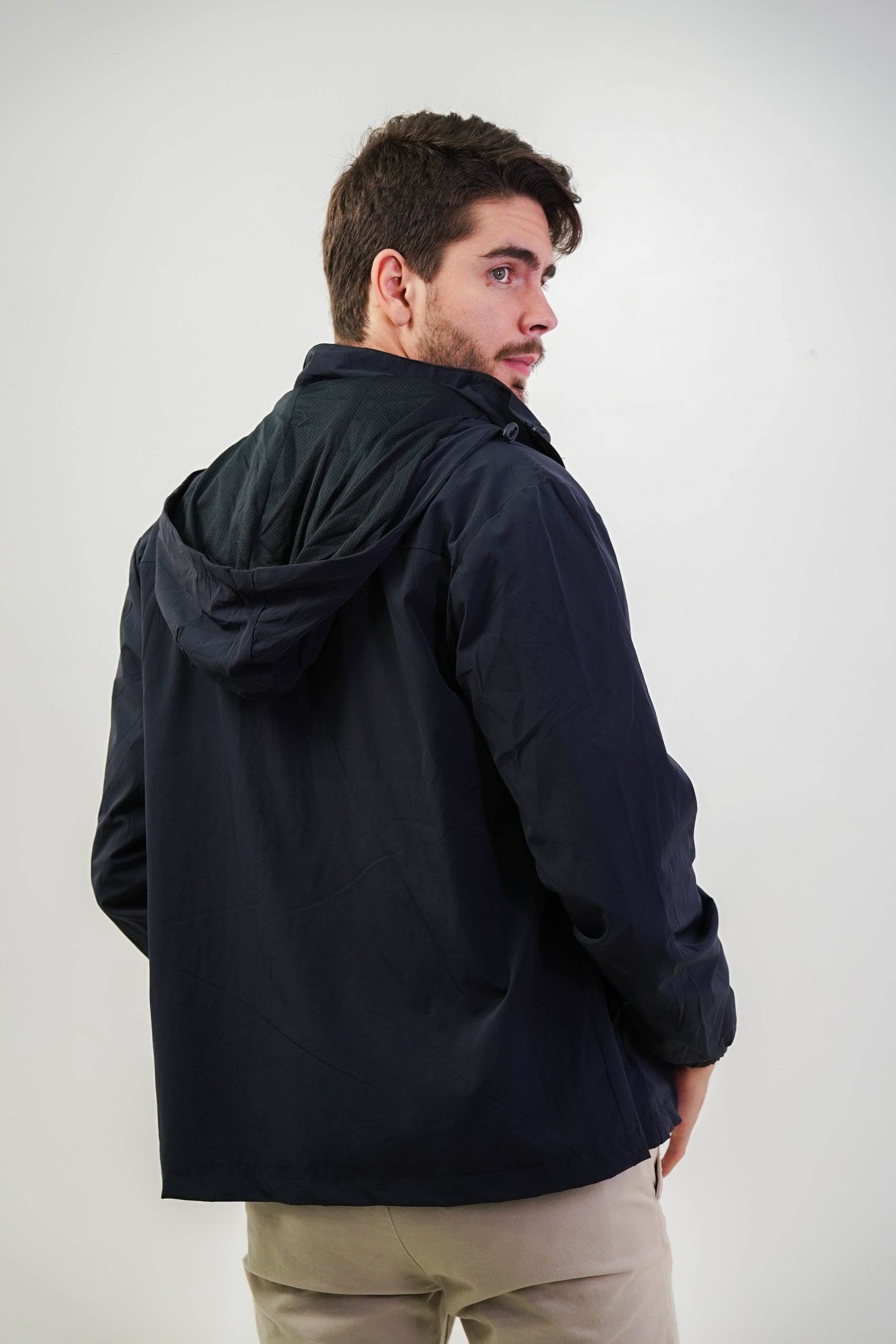 JAQUETA ESSENTIAL CASACO CORTA VENTO